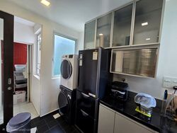 Country Park Condominium (D16), Condominium #597196091
